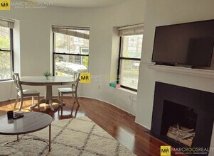645 Beacon St, Unit 203 in Boston, MA - Building Photo - Building Photo