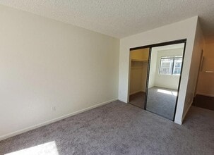 10202 Black Mountain Rd in San Diego, CA - Building Photo - Building Photo