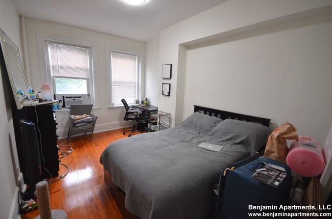79 Brighton Ave, Unit 4 in Boston, MA - Building Photo - Building Photo