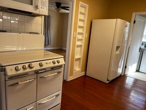 545 S Calle Santa Rosa in Palm Springs, CA - Foto de edificio - Building Photo