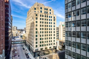 The Des Moines Building in Des Moines, IA - Building Photo