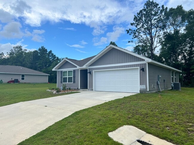 3134 Van Day Way in Crestview, FL - Building Photo - Building Photo