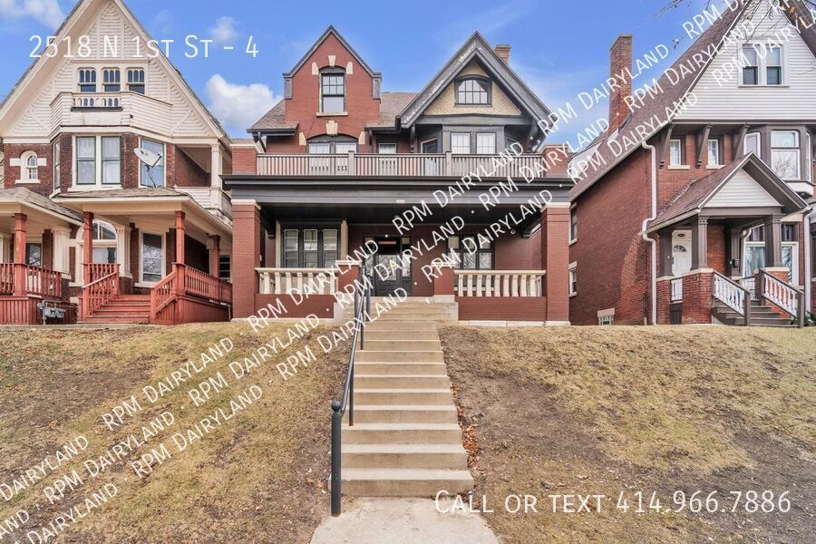 2518 N 1st St in Milwaukee, WI - Building Photo