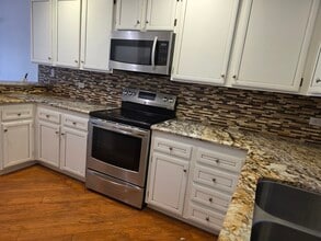 917 Torrance St in San Diego, CA - Building Photo - Building Photo