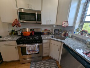 6636 N Glenwood Ave in Chicago, IL - Building Photo - Building Photo