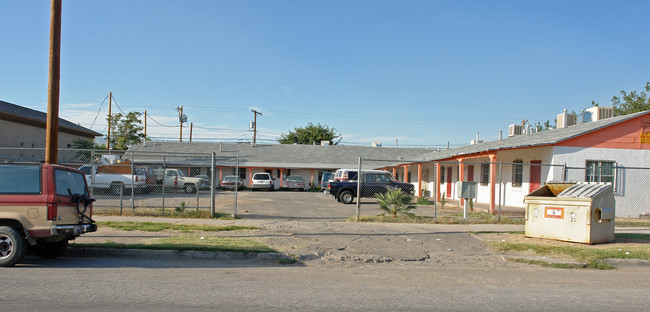 3309 Pera Ave in El Paso, TX - Building Photo - Building Photo