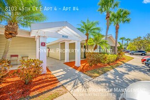 8103 45th Ct E in Sarasota, FL - Building Photo