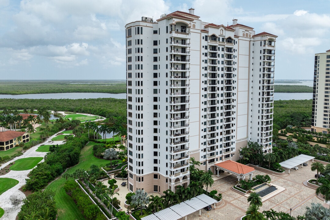 Aversana at Hammock Bay in Naples, FL - Building Photo