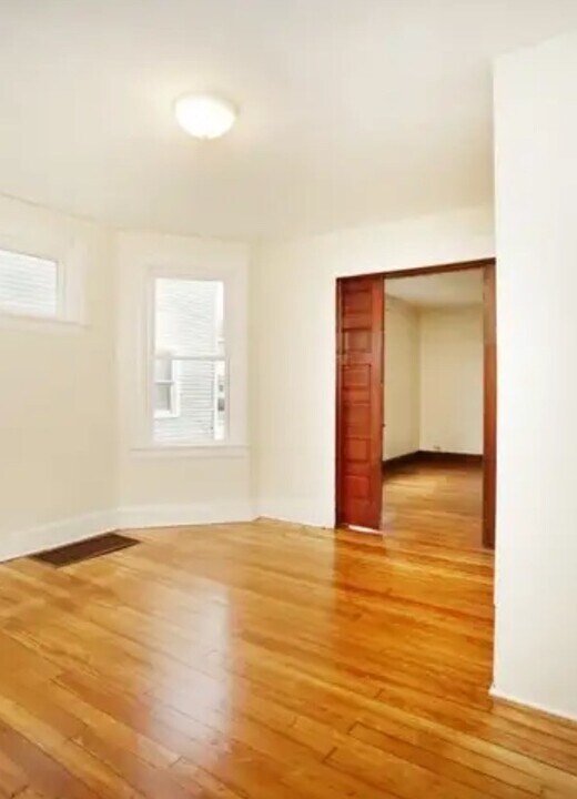 305 Eaton Ave in Hamilton, OH - Building Photo