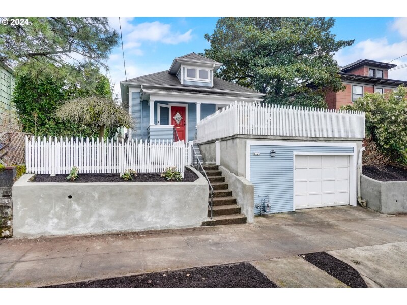 4326 NE 16th Ave in Portland, OR - Building Photo