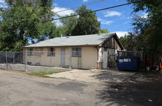 1167-1173 Akron St in Aurora, CO - Building Photo - Building Photo