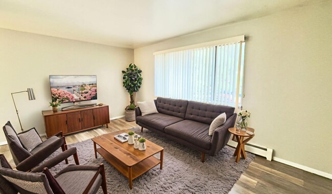 property at 1059 Westmoreland Rd