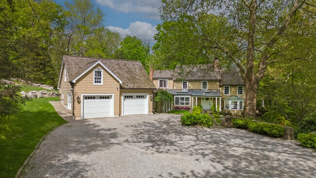467 Laurel Rd in New Canaan, CT - Building Photo - Building Photo