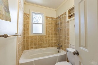 105 N Harris St in Pensacola, FL - Building Photo - Building Photo