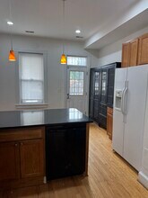 823 8th St NE in Washington, DC - Building Photo - Building Photo