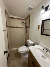 4719 S 88th St in Tampa, FL - Foto de edificio - Building Photo