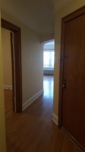 5321 W Cornelia Ave-Unit -02 in Chicago, IL - Building Photo - Building Photo