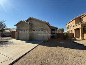 2006 N 106th Ave in Avondale, AZ - Building Photo - Building Photo