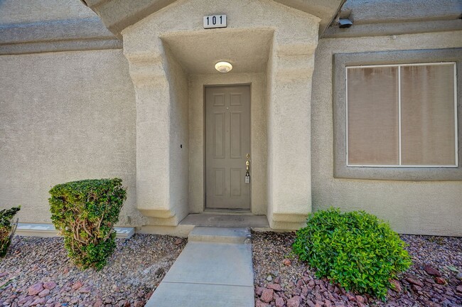 6361 Lorne Green Ave in Henderson, NV - Building Photo - Building Photo