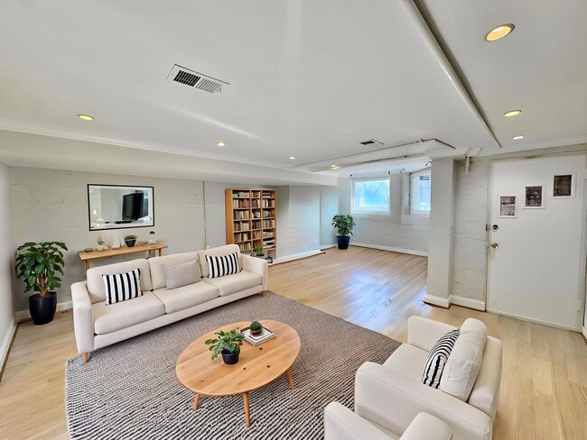 property at 3215 11th St NW