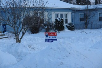 295 N Ivyhurst in Amherst, NY - Building Photo - Building Photo