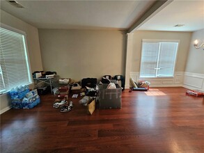 384 Friars Head Dr NE in Suwanee, GA - Building Photo - Building Photo