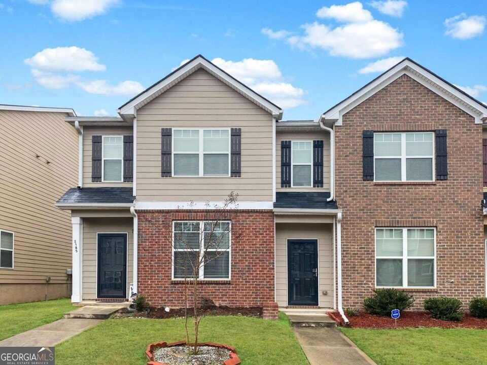 2183 Olmadison View in Atlanta, GA - Building Photo