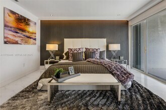 18671 Collins Ave in Miami, FL - Building Photo - Building Photo