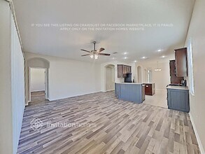 17421 New Cross Cir in Fish Hawk, FL - Foto de edificio - Building Photo