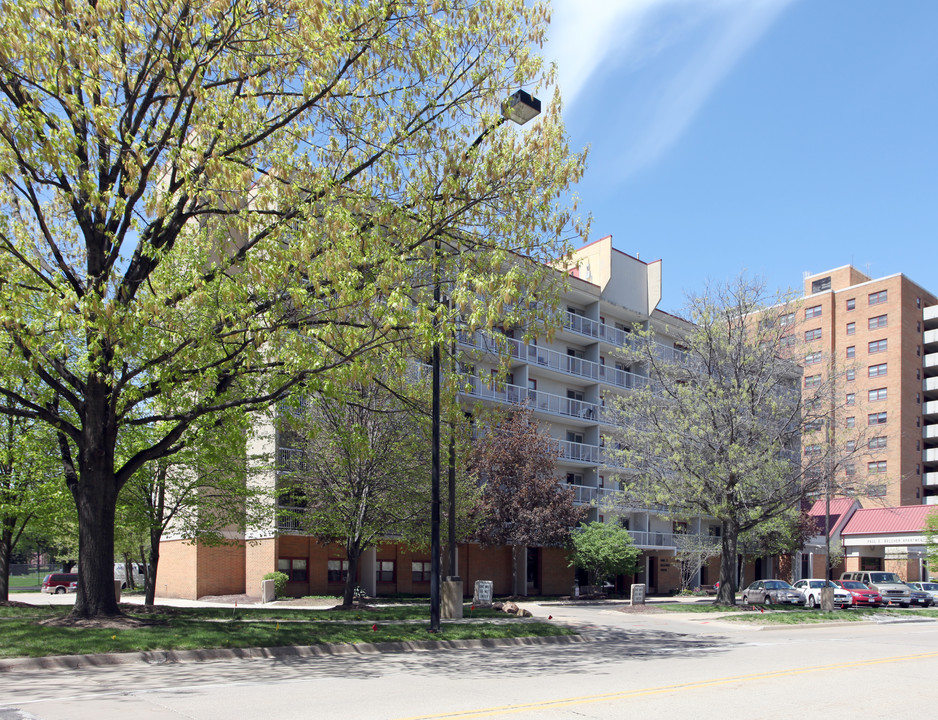 Paul E. Belcher South in Akron, OH - Building Photo