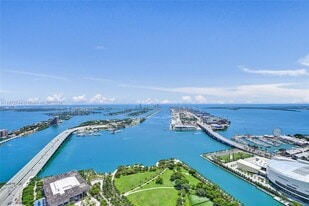 1100 Biscayne Blvd in Miami, FL - Building Photo