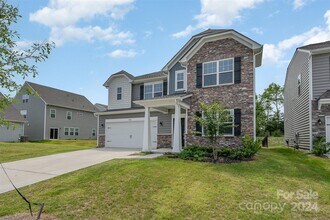 15115 Moulin Ct Dr in Charlotte, NC - Building Photo - Building Photo