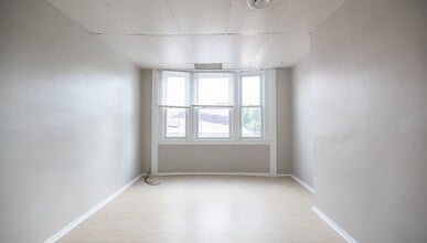 Fallowfield Apartments in Beechview, PA - Building Photo - Building Photo