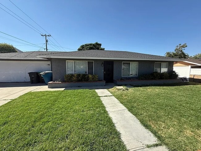 33041 Case St, Unit 1 in Lake Elsinore, CA - Building Photo - Building Photo