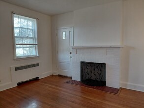 3508 Grantley Rd in Baltimore, MD - Foto de edificio - Building Photo