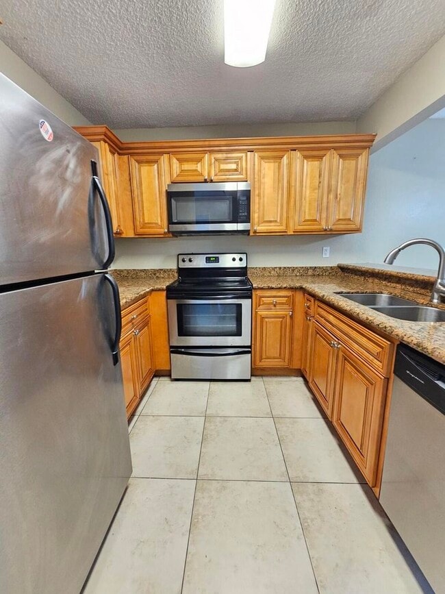 1520 Windorah Way, Unit H in West Palm Beach, FL - Building Photo - Building Photo