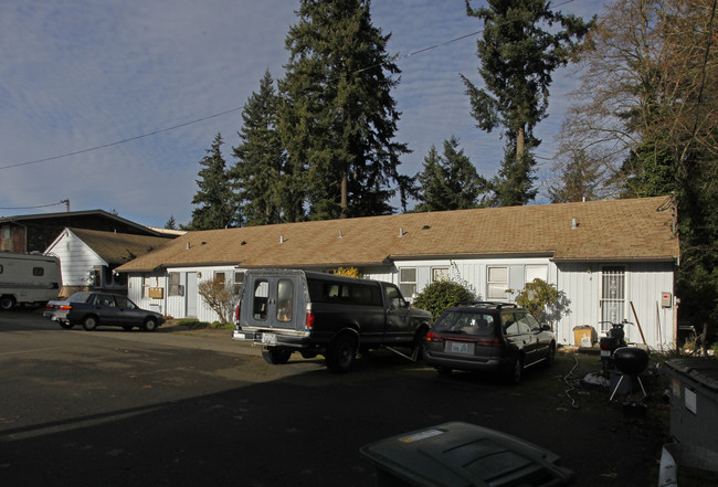 10631 SE 2nd St in Bellevue, WA - Building Photo - Building Photo