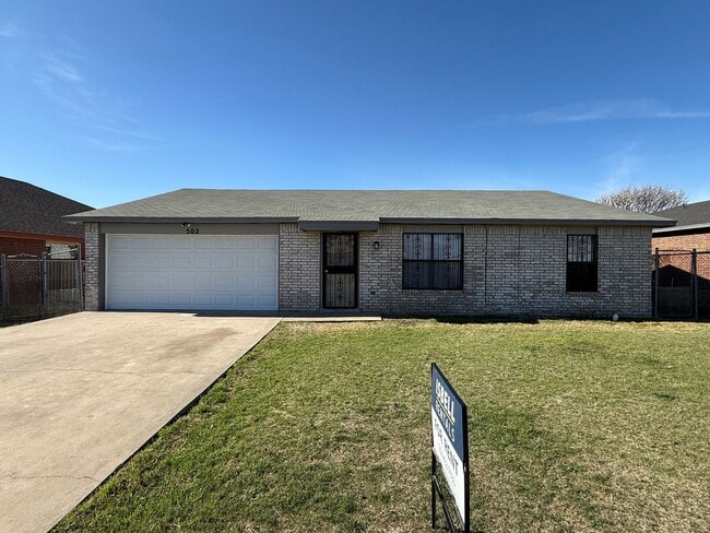502 Carly Dr in Killeen, TX - Foto de edificio - Building Photo