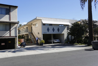 130 N Belmont St in Glendale, CA - Foto de edificio - Building Photo