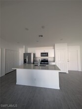 1107 NE 44th Ln in Cape Coral, FL - Building Photo - Building Photo