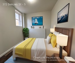 372 Darling St in Brantford, ON - Building Photo - Building Photo