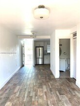 1478 NW 1st St in Miami, FL - Building Photo - Building Photo