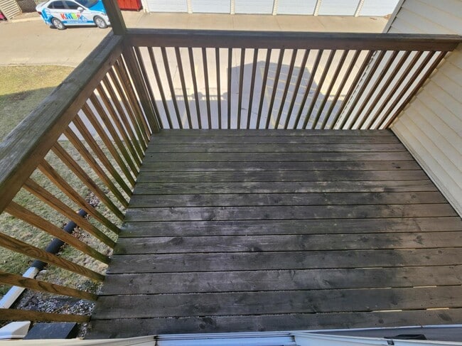 923 Boston Way in Coralville, IA - Building Photo - Building Photo