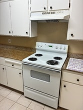 2401 Eilers Ln in Lodi, CA - Building Photo - Building Photo