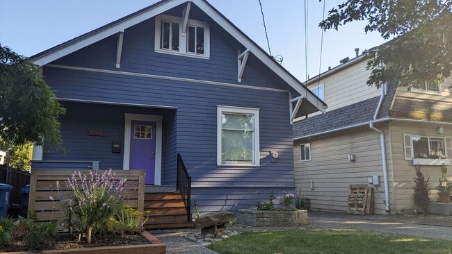 property at 1207 NE 69th St