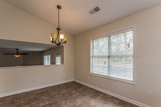 4169 Riverbank Ct in Decatur, GA - Building Photo - Building Photo