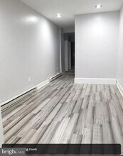 225 S 49th St in Philadelphia, PA - Building Photo - Building Photo