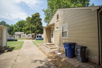 934 E 37th Pl in Tulsa, OK - Building Photo - Building Photo