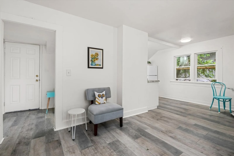 561 Madison St in Eugene, OR - Building Photo