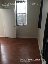 279 Drouillard Rd in Windsor, ON - Building Photo - Building Photo